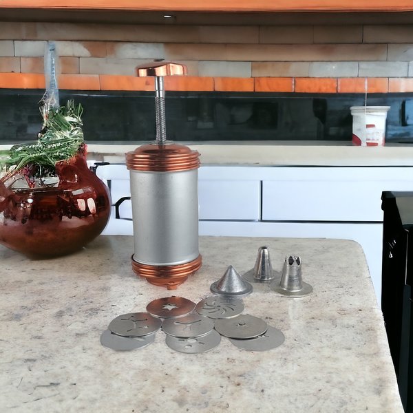 Vintage Mirro Cookie Press with 8 Plates and 3 Decorator Tips