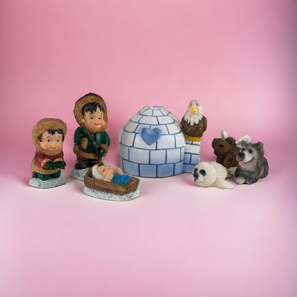 Vintage Alaskan 7 Piece Nativity Set