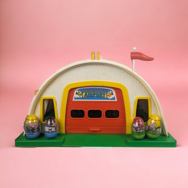1975 Hasbro Romper Room Weebles Airport Playset