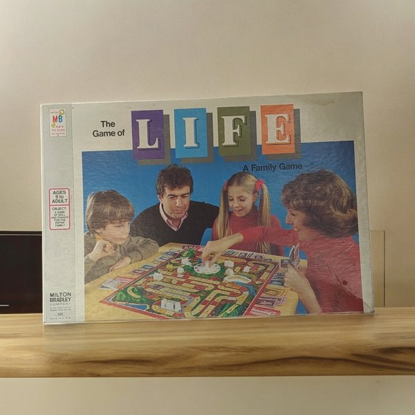 Vintage 1977 Milton Bradley Game of Life Board Game | Complete | Family Fun | Retro Game Night