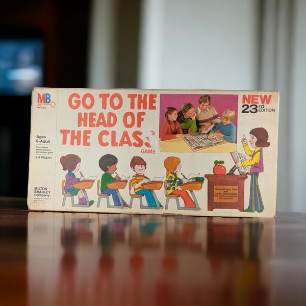 1981 Milton Bradley Go to the Head of the Class Game
