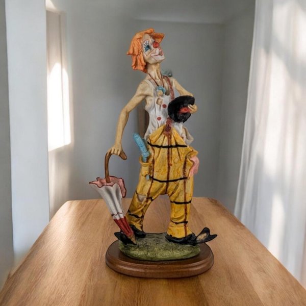 Vintage Resin Clown with Umbrella Figurine (11 3/4”) | Retro Circus Decor | Unique Collectible
