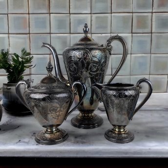 Vintage Wilcox International Silver Plated Coffee Set, Paisley Pattern, 7032, Coffee Pot, Creamer and Sugar