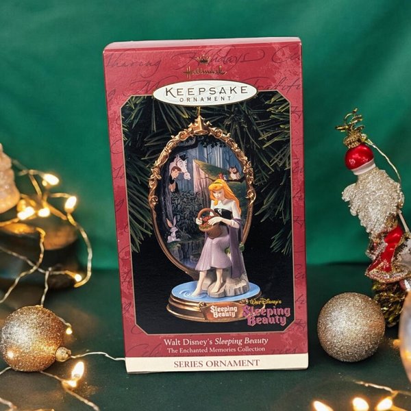1999 Hallmark Sleeping Beauty Ornament, Disney Princess, with Box, Excellent Condition