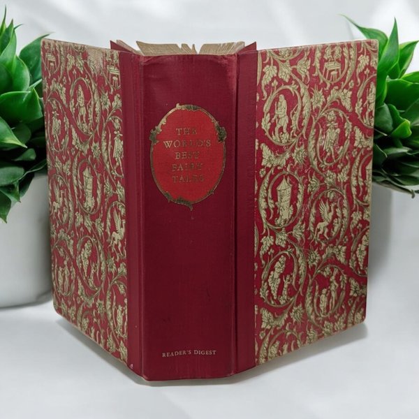 Vintage 1967 Reader's Digest The World's Best Fairy Tales Hardcover Book | 832 Pages | Classic Children's Stories