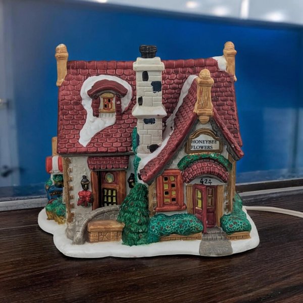 Vintage 1997 St. Nicholas Square Honeybee Florist Village House with Light - Christmas Decor