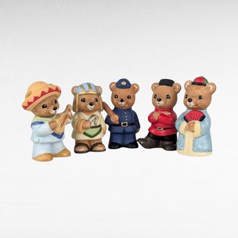Vintage Homco 1406 5 Piece International Ceramic Bear Set.