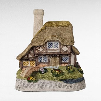1993 David Winter Cottage "Crystal Cottage" | Signed