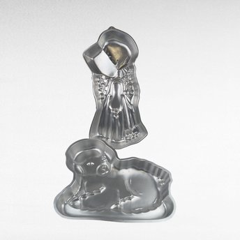 Vintage Holly Hobbie Cake Pan 1975, Wilton Lamb Cake Mold 1981, Baking Pans for Kids Birthday, Retro Kitchen Decor, Collectible Bakeware