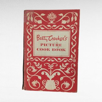 1950 Betty Crocker Picture Cook Book, Vintage Cookbook, Retro Kitchen Decor, Gift for Cook, Classic Recipes, Hardcover Cookbook