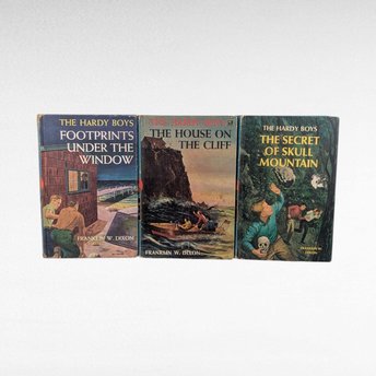 Vintage Hardy Boys Trio - Footprints Under Window - House on Cliff - Secret Skull Mountain - Classic Mystery Books - Collectible Gift