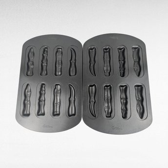 Vintage Wilton Halloween Fingers Cookie Pan, Spooky Finger Shaped Cookie Mold, Novelty Baking Pan for Halloween Treats