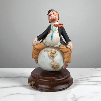 Vintage Albert Price Sad Clown Around the World Music Box, Porcelain Clown Figurine, Collectible Clown, Musical Figurine