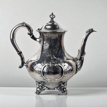 Vintage Reed & Barton Silver Plated Teapot, Hand Chased Regent Pattern, Elegant Tea Service, Collectible Silverware, Gift for Hostess