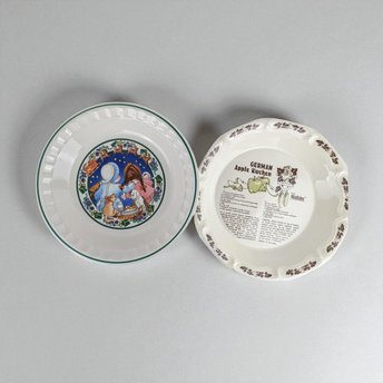 Vintage Watkins Pie Plates, Set of 2, German Apple Kuchen, Christmas Wish Recipe, Collectible Kitchenware, Baking Dish