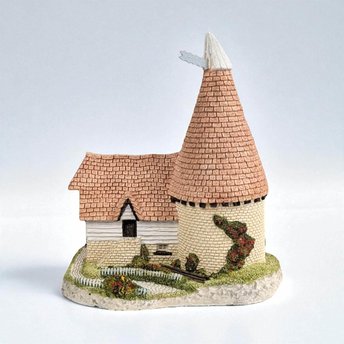 1981 David Winter Single Oast Village Building, Collectible English Cottage Sculpture, Vintage Home Decor, Gift for Collector