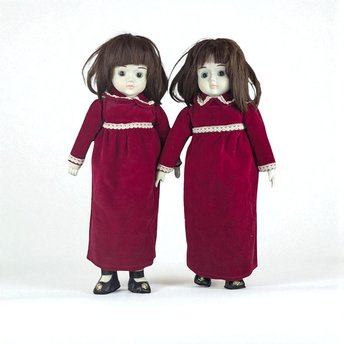 Vintage Commonwealth Happyland Porcelain Doll Pair, 15-16 Inch Victorian Style Dolls, Red Velvet Dresses, Collectible Dolls, Doll Collector