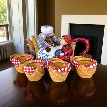 Dept 56 Storybook "Little Red Riding Hood" Ceramic Teapot & Tea Cup Set, Vintage Teapot Set, Collectible Teapot, Gift for Tea Lovers