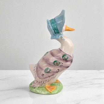 Vintage 1948 Beatrix Potter Jemima Puddleduck Porcelain Figurine Collectible