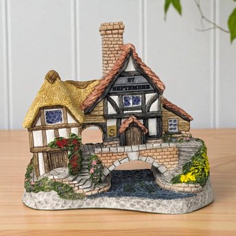1993 David Winter Cottage "Birthday Cottage" | with COA and Original Box | Vintage Collectible
