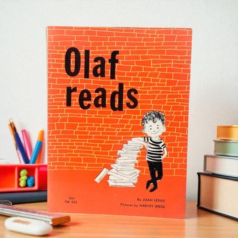 Vintage 1961 Olaf Reads Book: Joan Lexau Illustrated Softcover for Early Readers