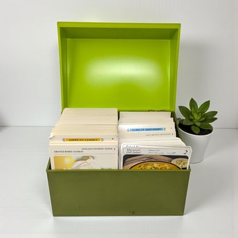 Vintage 1970 Betty Crocker Recipe Library: Green Plastic Box with Card Set