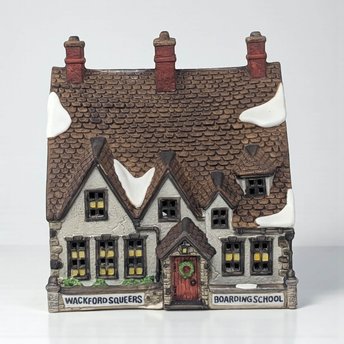 Vintage 1988 Wackford Squeers Boarding School: Dept 56 Dickens Village House