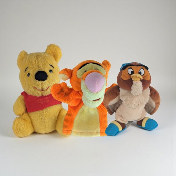 Vintage Disney Winnie the Pooh Plush & Puppet Lot
