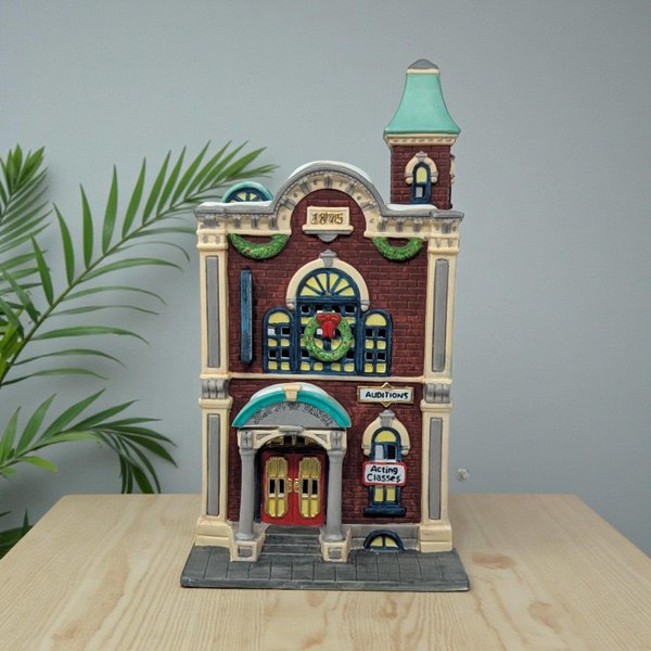 1991 Dept 56 Arts Academy Christmas in the City Series